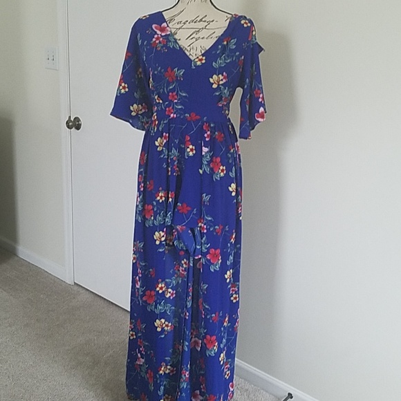 J for Justify Dresses & Skirts - Floral dress romper  with shorts size large
